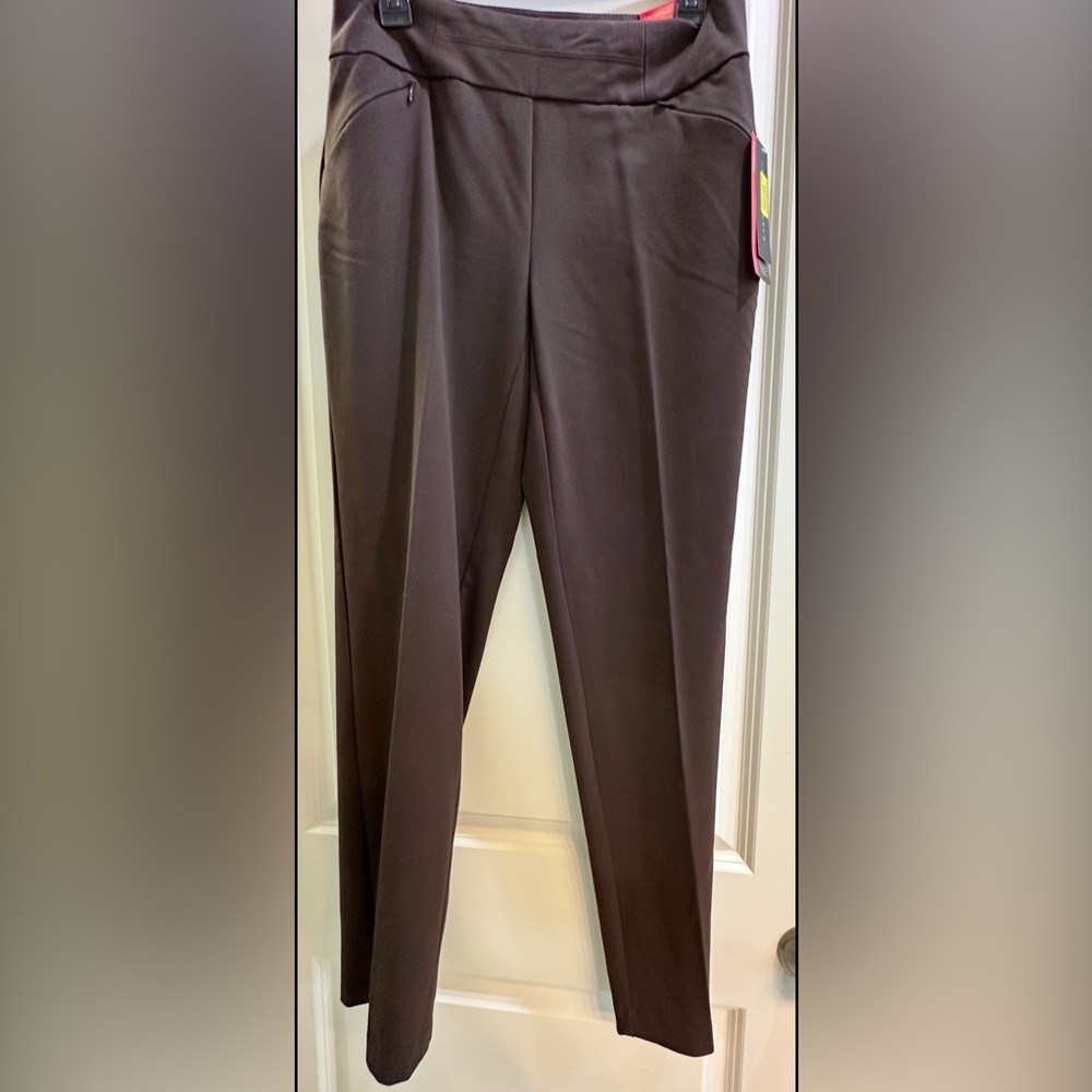 Investments Women’s Brown Pants with pockets 4R NWT